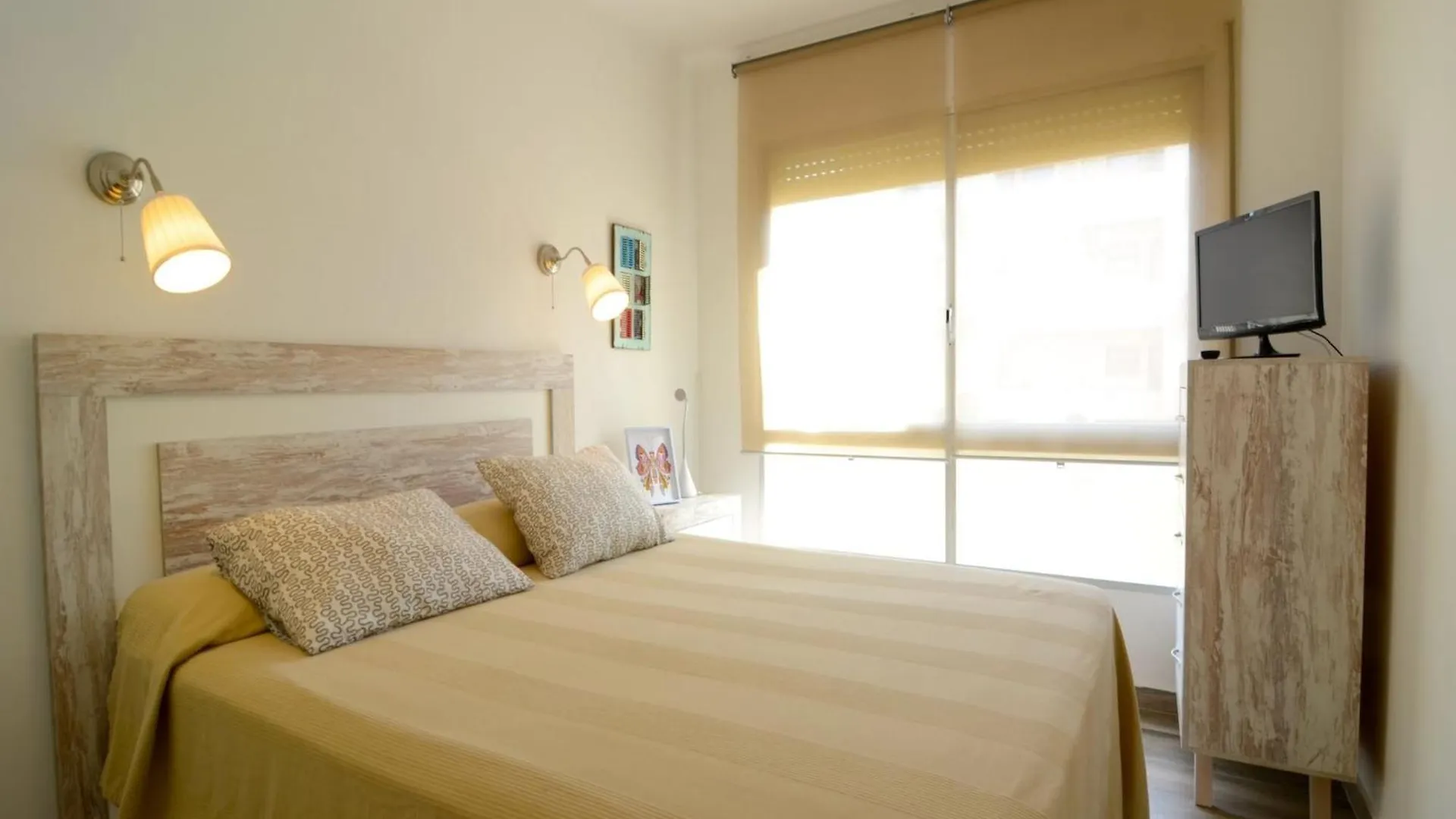 Omega 5 1-D Apartment L'Estartit Spain