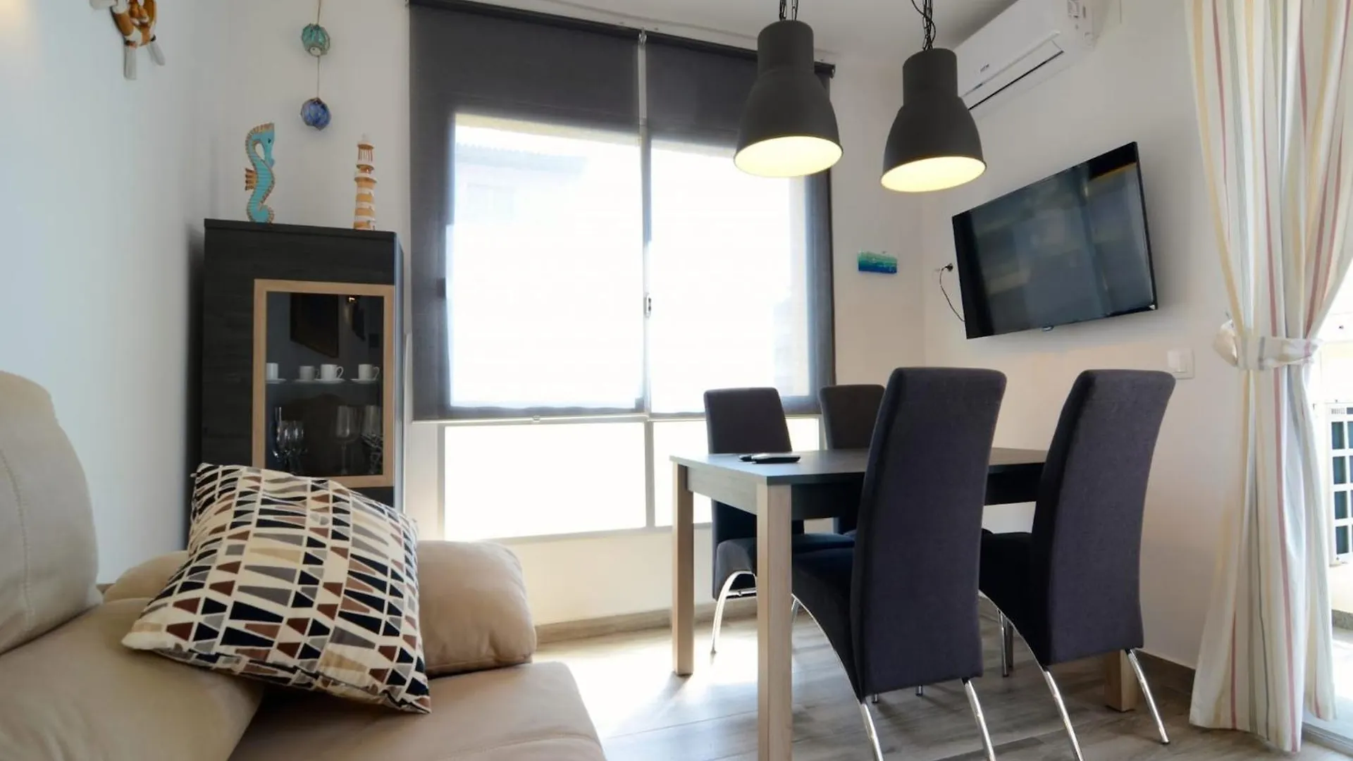 ל'אסטרטיט Omega 5 1-D Apartment ספרד
