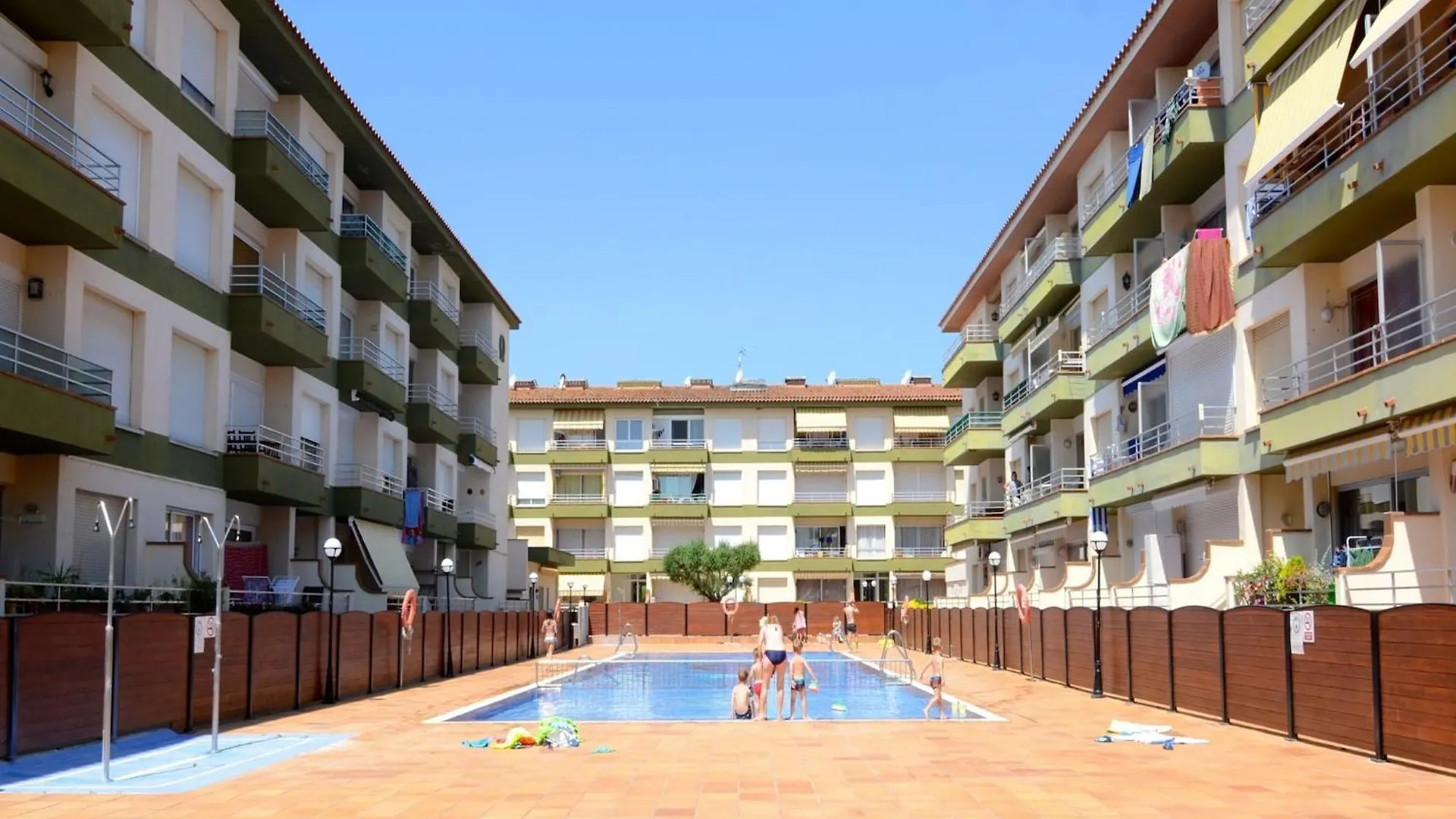 Omega 5 1-D Apartment L'Estartit Spagna
